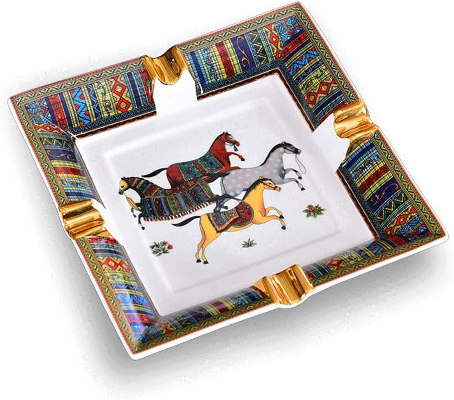 Retro ceramic war horse ashtray creative drawing gold large relief ceramic ashtray european club coffee table hotel golden cigar ashtray (Color : A)