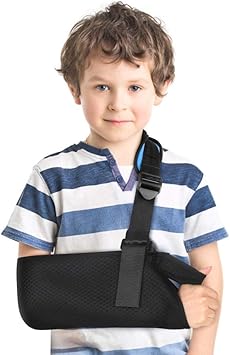 Medische Arm Sling Voor Kinderen Ademend Mesh Arm Ondersteuning Schouder Immobilisator Met Comfortabele Schouderpad Verstelbare Schouderbanden En Duimlus Voor Gebroken Schouder Elleboogarmletsel Herstel Amazon Nl