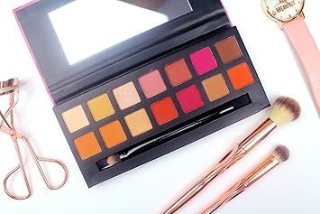 Köstliche 14 matte und metallische Lidschatten-Palette