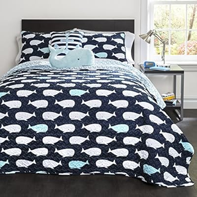 Lush Decor Whale Kids Reversible 4 Piece Quilt Bedding Set with Sham and Decorative Throw Pillows, Twin, Navy 61QWnJNf25L