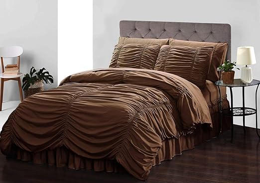 Amazon Com Lily David Romantic Ruched Pleat Comforter Set 8