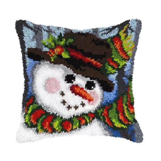 ROCKY&CHAO Christmas Snowman Latch Hook Kits for Adults 43X43CM, Snowman Latch Hook Pillow Case Kits Embroidery Kits, DIY Needlework Pillow Cover Cushion Rug Making Kit, DIY Craft Kit for Women