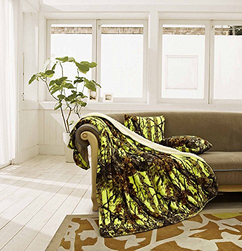 The Woods Luxury 3pc Set Lime Green Sherpa 50"x70" Fleece Blanket and 18"x18" Plush Throw by Regal Comfort Home Collection - Siesta Throw Blankets with 2pc Decorative Pillows for Sofas and Couches