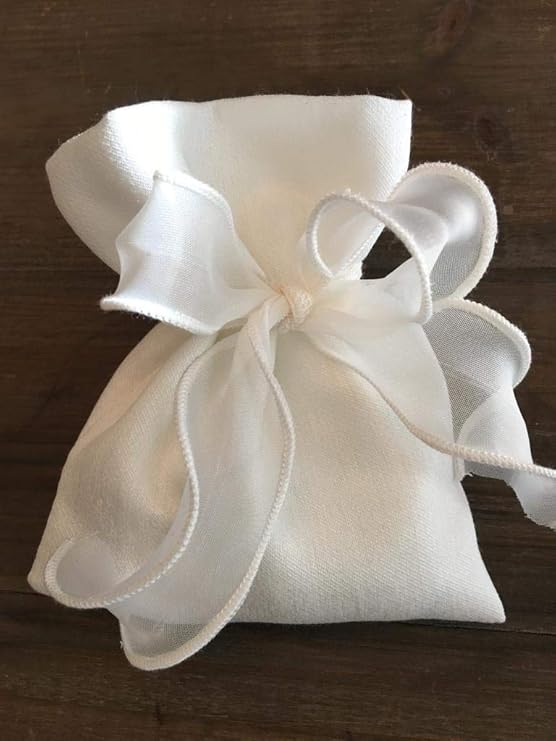 SACCHETTO IN CREPE CON NASTRO E TULLE SACCHETTO PER CONFETTI