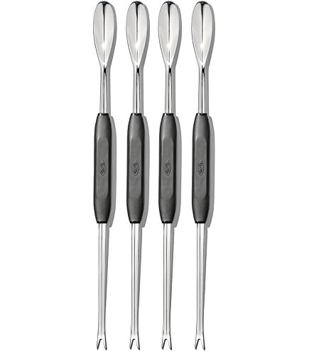 oxo good grips slim nut & seafood cracker