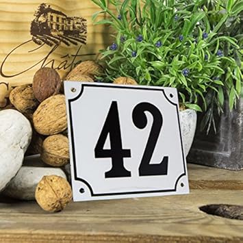 Emaille Hausnummernschild 42 - Wählen Sie Ihre Nummer - Zahlen 1 bis 99 verfügbar - weiß/schwarz Groß 18x15 cm - sofort liefe