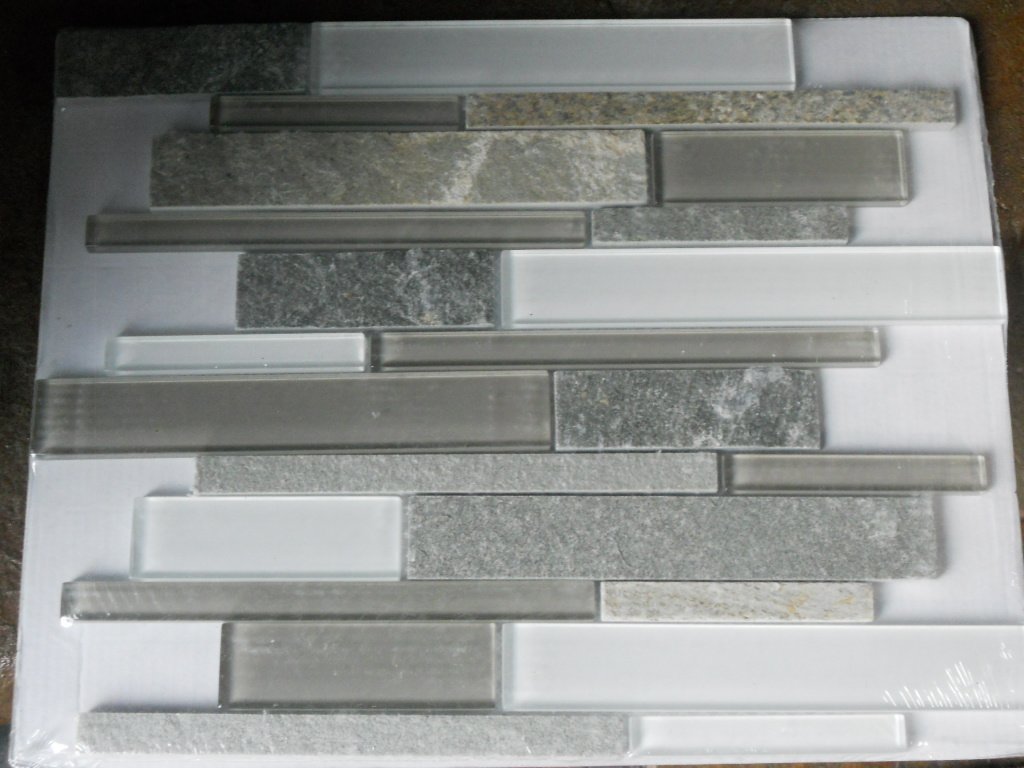 Golden Select Glass and Stone Mosaic Wall Tiles with natural Quartz