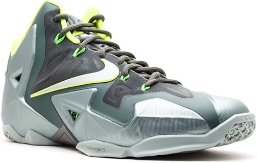 lebron james trainers uk