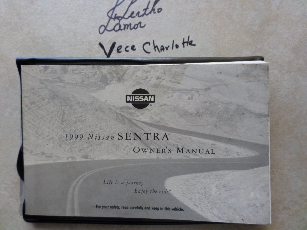 1999 Nissan Sentra Owner's Manual OM9E-BB14U: Nissan Motor CO:  0740671106242: Amazon.com: Books