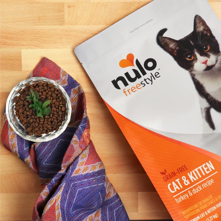 Nulo Freestyle Cat & Kitten Food, Premium GrainFree Dry Small Bite