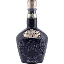 ウイスキー  Salute 21 Year Old Scotch Whisky Whisky Chivas Royal Salute 21 anos Azul 700 ml na Casa da Bebida