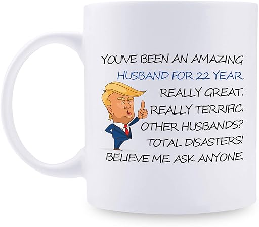 Cadeau De 22eme Anniversaire De Mariage Pour Couple Tasse A Cafe Humoristique De 325 Ml Pour Couples Mari Hubby Epouse Femme Elle Lui Trump Mari Blanc Amazon Fr Cuisine Maison