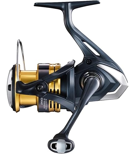 Amazon.com : Shimano Inc. Sahara C5000XG FJ Clam : Sports