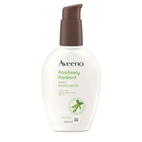 AVEENO POSITIVELY RADIANT DAILY FACE MOISTURIZER WITH SPF 15 SUNSCREEN, HYDRATING FACIAL MOISTURIZER WITH SOY EXTRACT TO IMPROVE SKIN TONE AND TEXTURE, HYPOALLERGENIC FORMULA, OIL-FREE, 4 FL OZ
