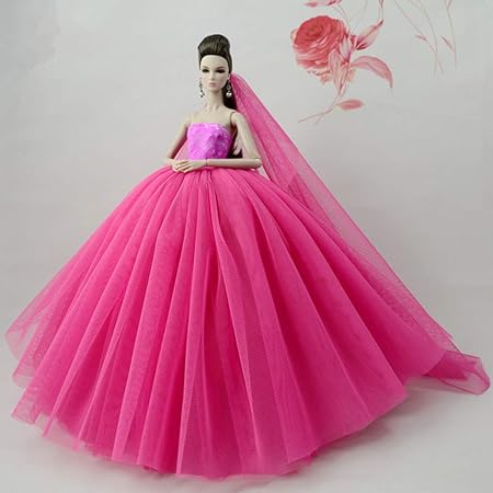 vestidos de princesas para muñecas