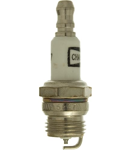 Amazon.com: Champion Copper Plus Small Engine 850 (DJ7J) Pack of 1