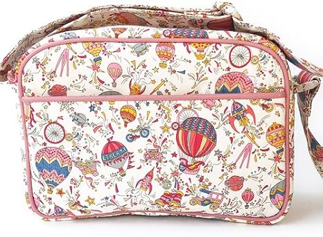 通園バッグ ショルダーバッグ 幼稚園バッグ リバティ スカイハイ ピンク アクリル コーティング済み おしゃれ かわいい 子ども用バッグ ベビー マタニティ 通販 Amazon