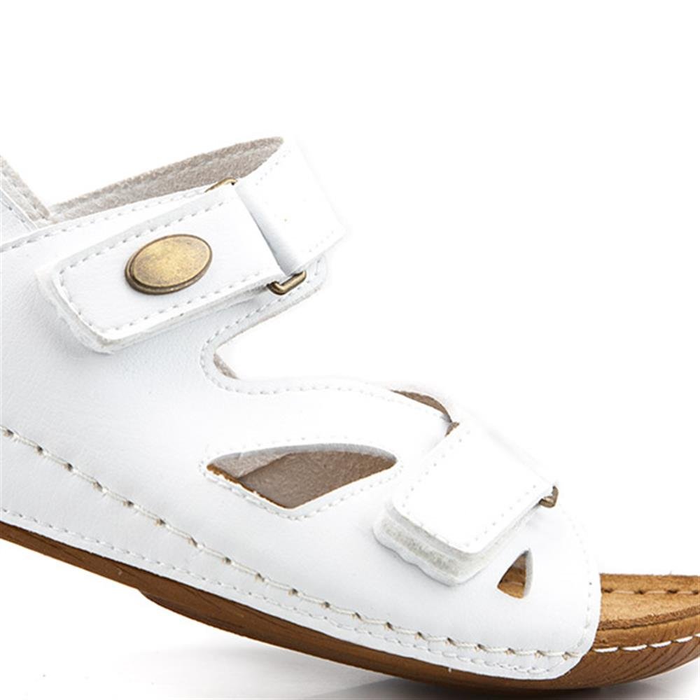 pavers touch fasten sandal