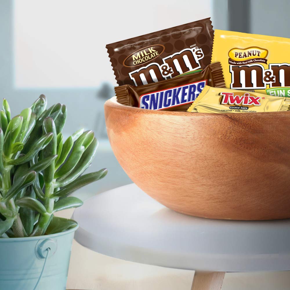 SNICKERS, M&M'S & TWIX Fun Size Chocolate Candy Variety Mix, 33.9-Ounce 60 Piece Bag : Grocery & Gourmet Food