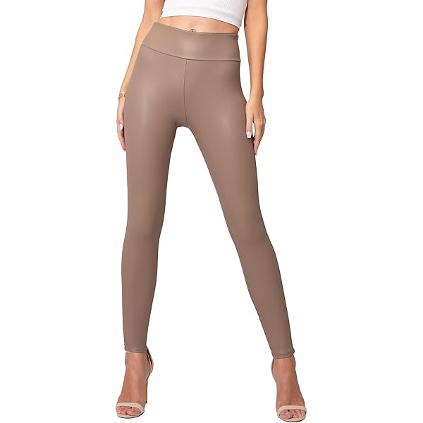 Active panther lola leaves high waist legging in de kleur zwart. Dames