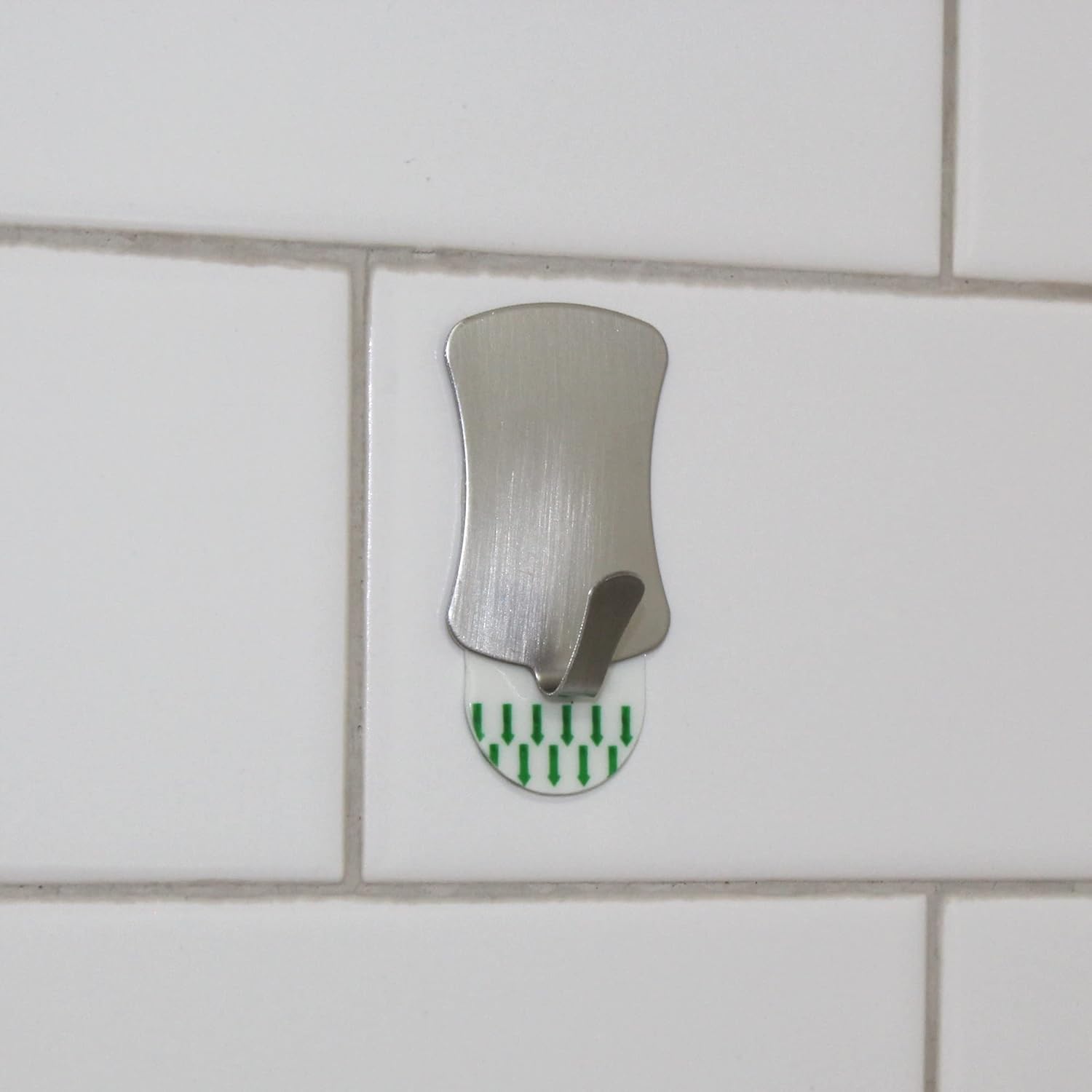 Mirror On A Rope Premium Shower Mirror. Our Largest Mirror. Shatterproof, Waterproof. Easily Eliminate Fog and Shadows. Includes Two Stainless Steel, Removable Adhesive, Hooks. : Beauty