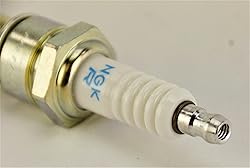 New NGK Standard Spark Plug BPR6ES, 7131 Set of 4