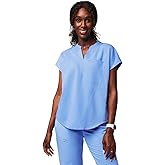 Fabletics Women's Evolve 3-Pocket Scrub Top with an Oversized Fit - MotionTech, 4-Way Stretch, Wrinkle-Resist, Anti-Shrink