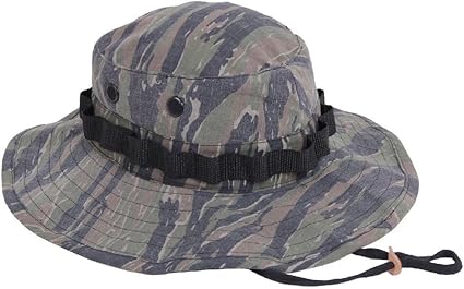 wide brim boonie hat