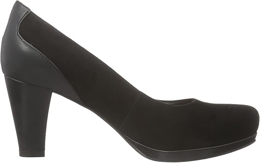 clarks chorus chic pump