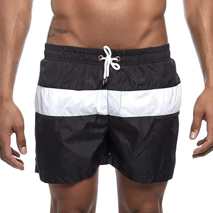 pantaloncini per mare