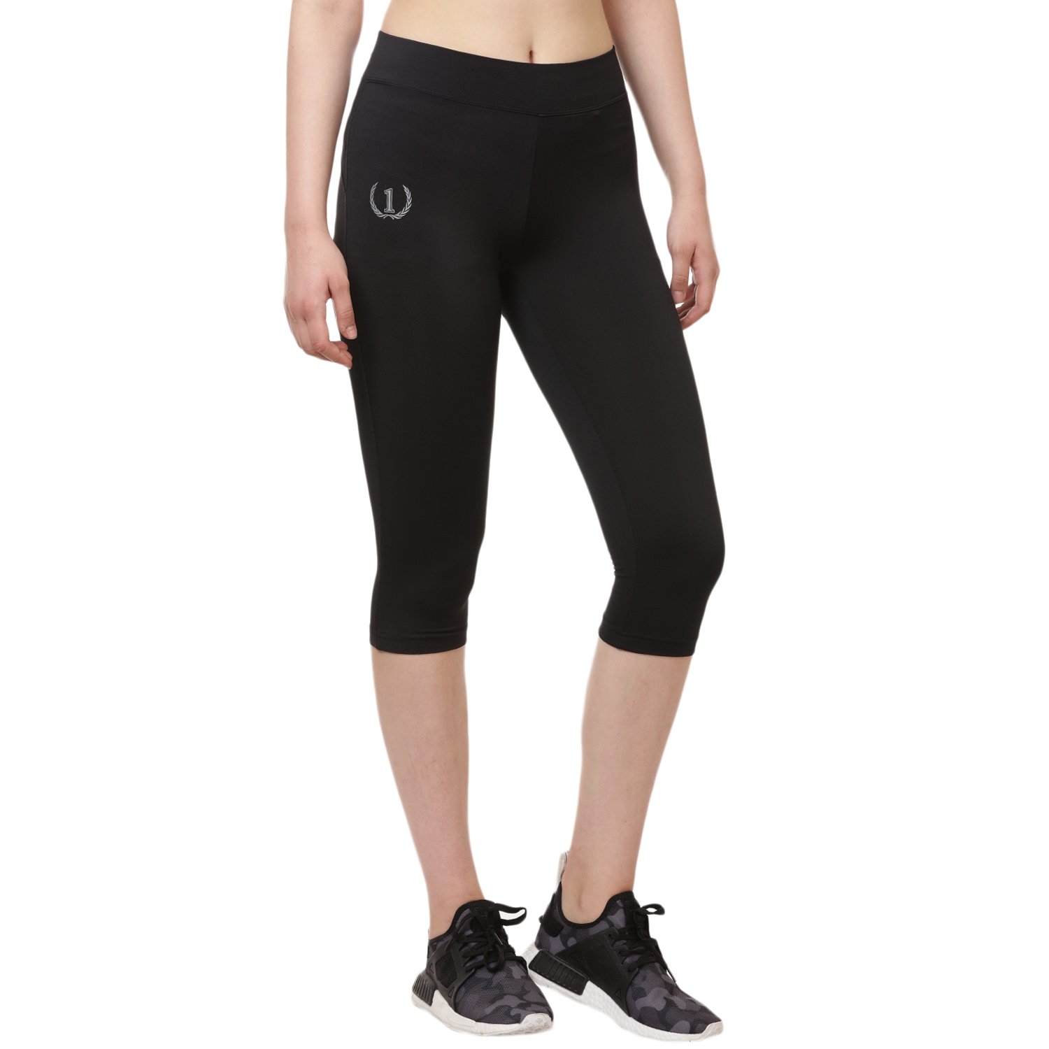 onesport black slim fit sports capri for women