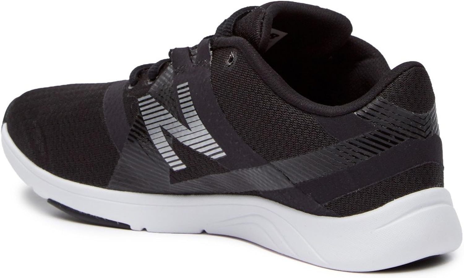 new balance women's 611v1 cross trainer
