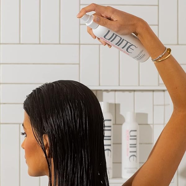 UNITE HAIR BOOSTA VOLUMIZING SPRAY, 8 FL. OZ