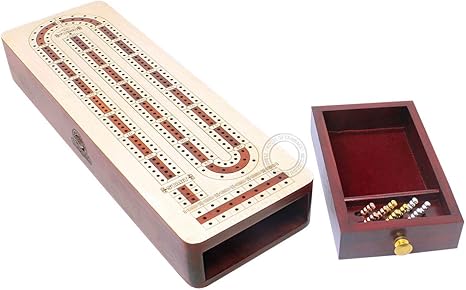 Amazon Co Jp House Of Cribbage 連続クリベッジボード アルファベット E型 カエデとブラッドウッドの象眼 ペグとカード 用の収納引き出し付き 3トラック ホーム キッチン