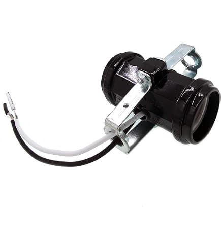 Satco Lighting 4-flammige Cluster-Steckdose – 660 W, 250 V, Phenol, Mit 1/2 Zoll Nippel, Für Beleuchtungsinstallation