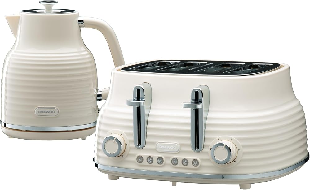 Daewoo Sienna 1.7L Kettle & 4 Slice Toaster Cream Bundle 3KW Rapid Boil