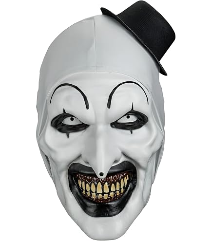 Amazon.com: Trick Or Treat Studios The Exorcist Regan Deluxe