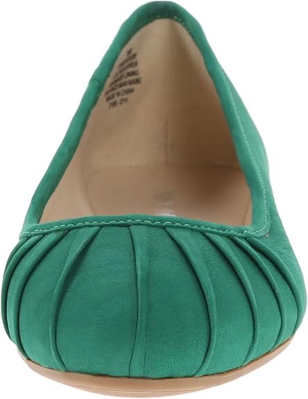 nine west blustery ballet flat