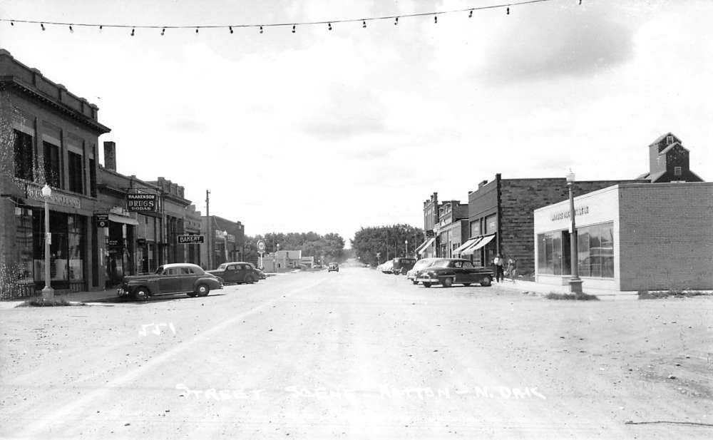 Hatton North Dakota Street Scene Real Photo Antique Postcard K51991 at