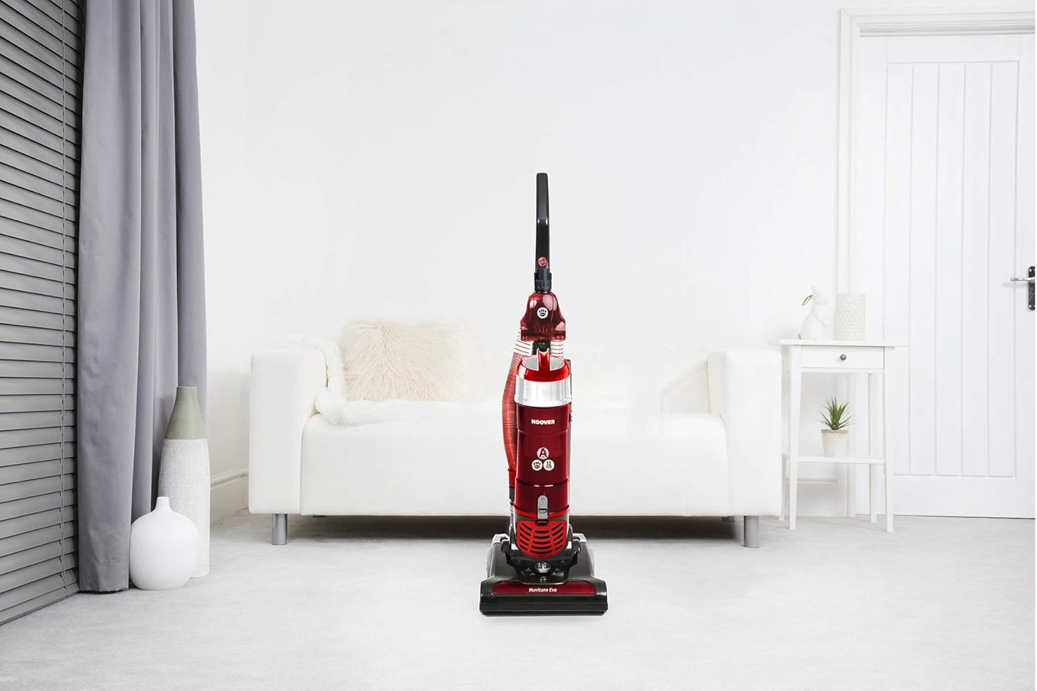 Hoover Hurricane Evo TH31HO01 Bagless Pets Upright Vacuum Cleaner, Black &  Red, A++ Energy