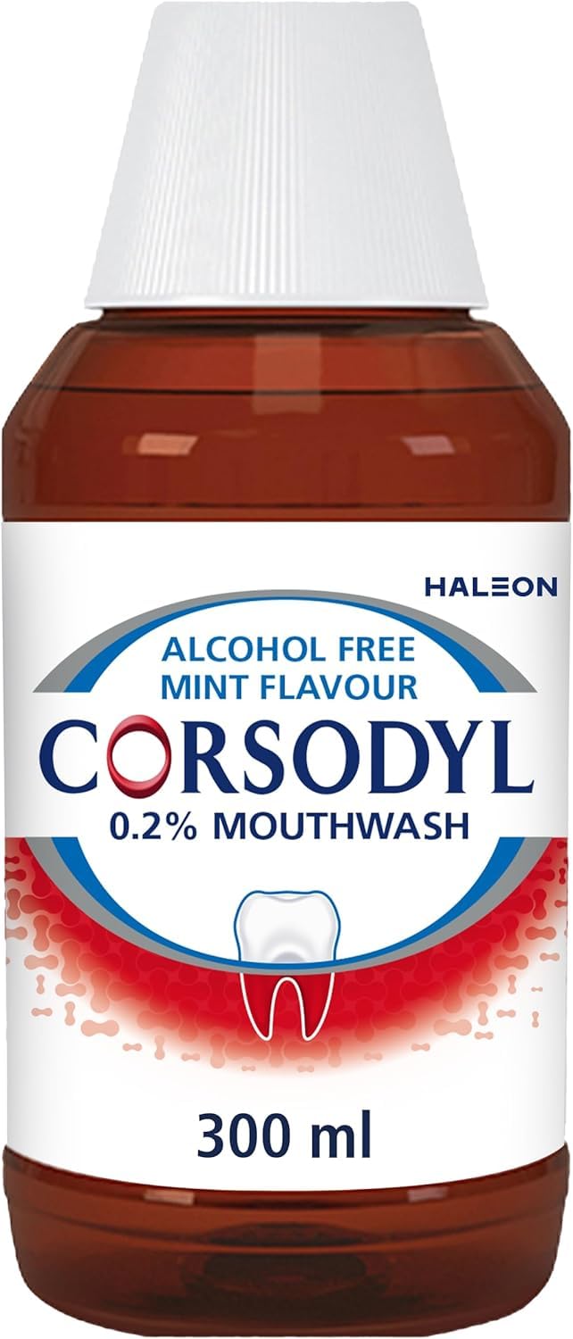 Corsodyl Mouthwash Gum Disease Treatment for Adults, Chlorhexidine Mouthwash for Gingivitis Treatment, Alcohol Free, Mint 300ml