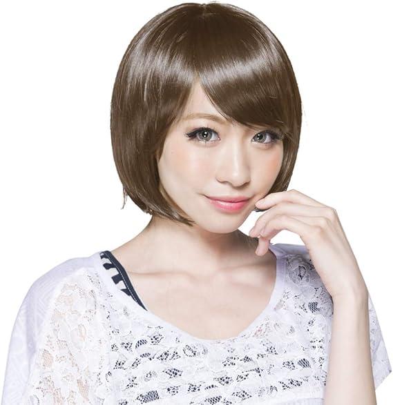 Amazon Co Jp ケース付き 耐熱 マニッシュ ストレート ショート ボブ ウィッグ フルウィッグ ショート ボブ ナチュラル ストレート かつら キャメル ビューティー