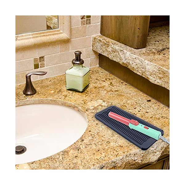 2 Pack Heat Resistant Silicone Mat Pouch, Portable styling heat mat, Curling Iron pad Cover, Hair Straightener Travel…