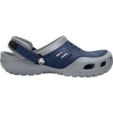 crocs yukon sport size 10