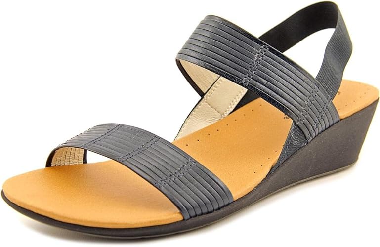 bare traps sandals amazon