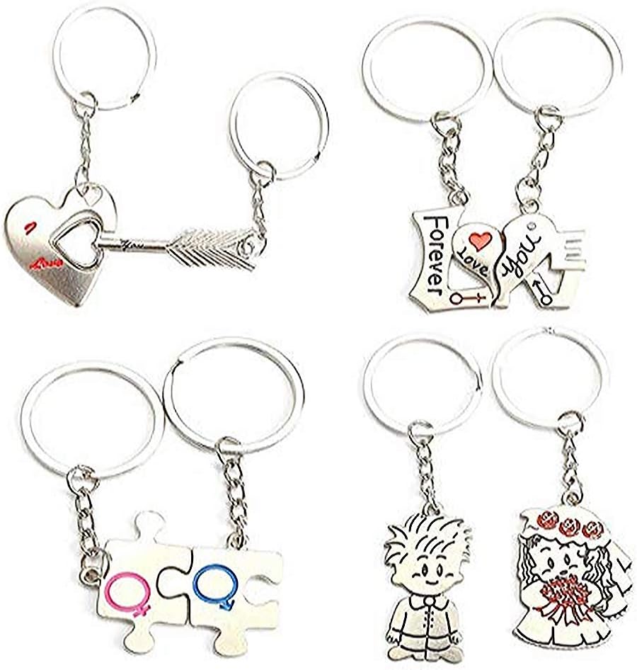 Couple Keychain, 4 Pairs Couple Keychains Love Puzzle Keychain Key Ring for Girlfried and Boyfriend for Valentine's Day Birthday