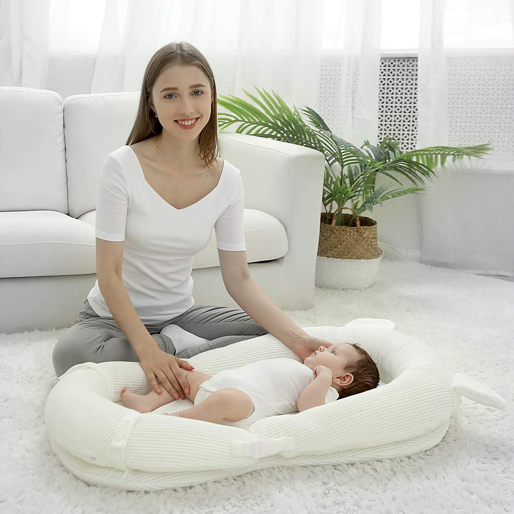 Baby Lounger, Newborn Lounger Portable Super Soft and Breathable Baby Nest Bassinet Machine Washable Co Sleeping for Baby 0-2 Years: Baby