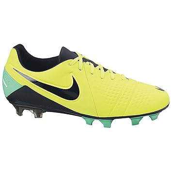 nike ctr360 maestri iii