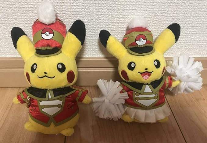 Amazon ポケモンセンターマスコット ピカチュウカーニバル ピカチュウオス メスぬいぐるみキーホルダー ぬいぐるみ ホビー