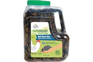 Manna Pro Farmhouse Favorites Beetle Bliss Poultry Treat – Blend of Mealworms and Beetles – All Natural Treat for Chickens, Ducks, Geese, Turkeys, & Guinea Fowl – 45% Protein – 25oz